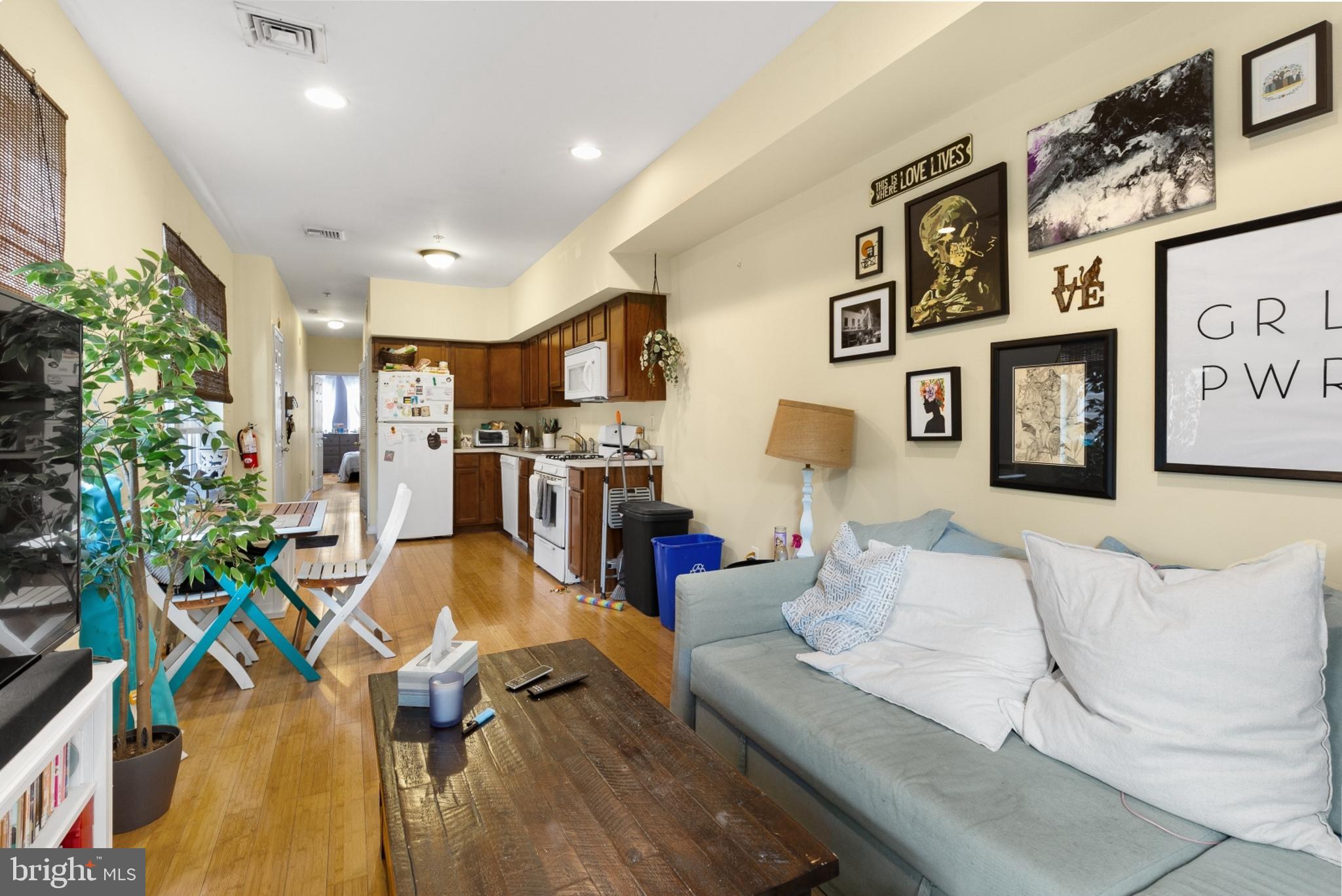 1215 South 18th Street, Unit 2 Philadelphia, PA 19146 - Photo 6 of 15