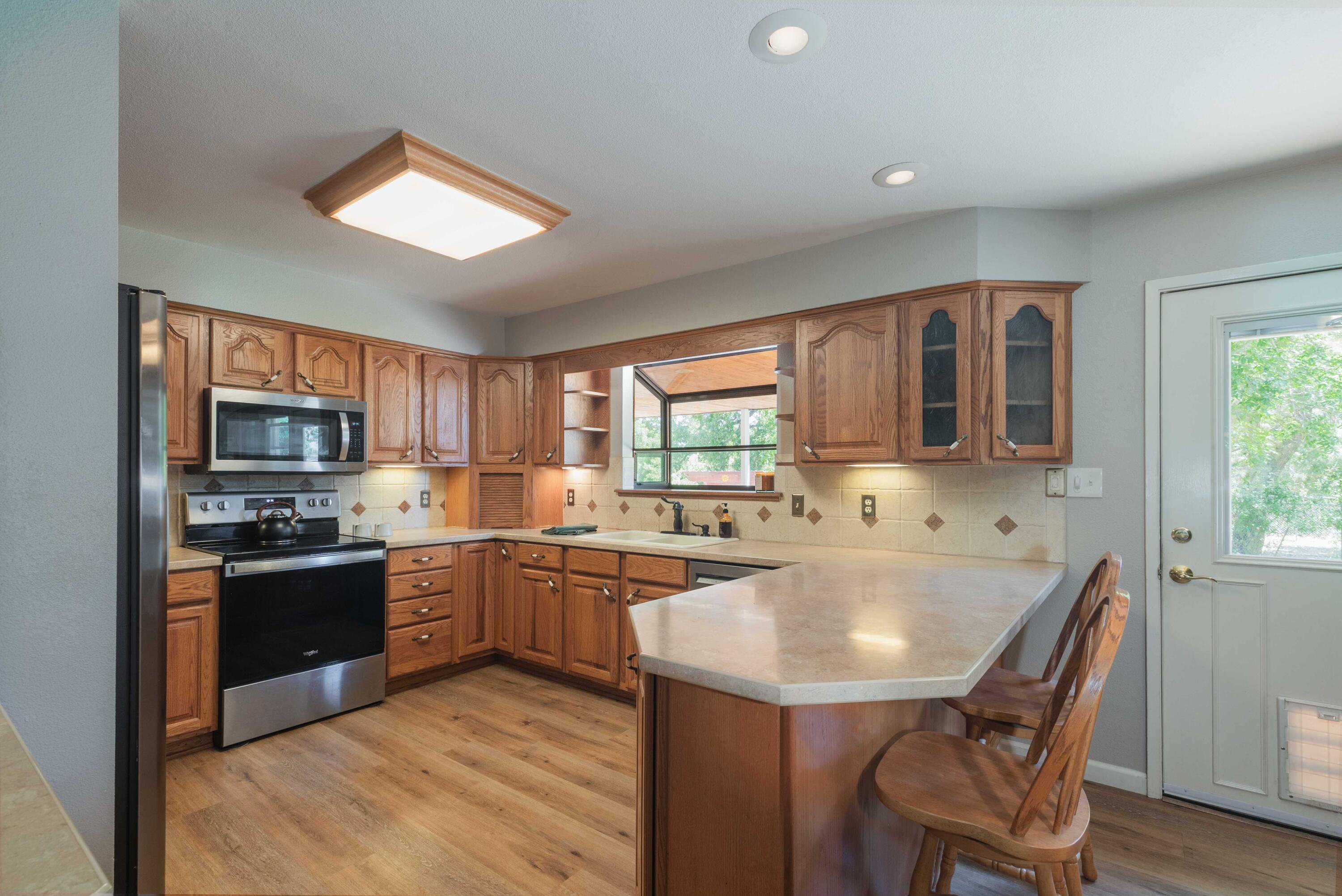 7075 Deschutes Road Anderson, CA 96007 - Photo 13 of 78 A45I5460-Edit