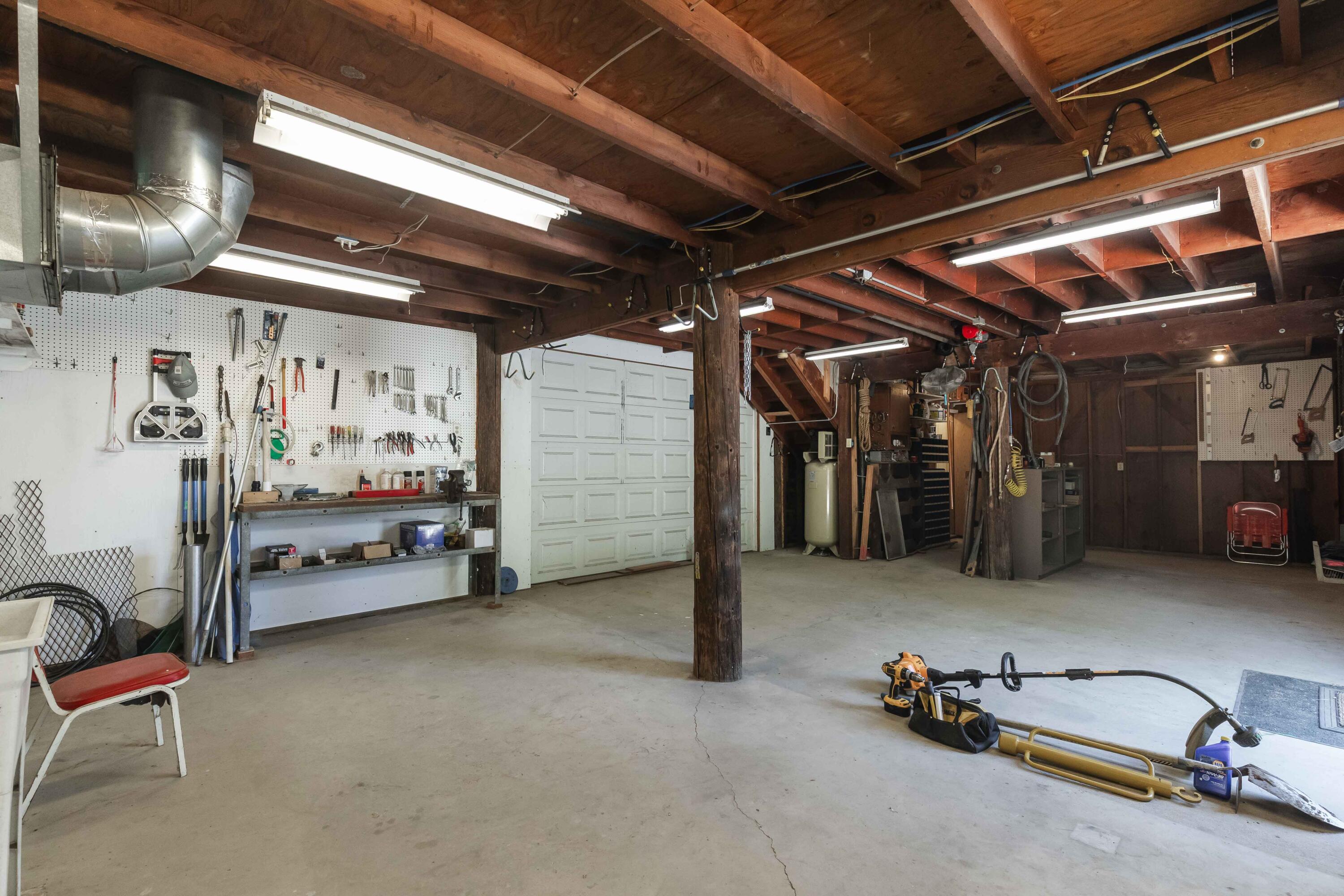 7075 Deschutes Road Anderson, CA 96007 - Photo 45 of 78 BARN/SHOP