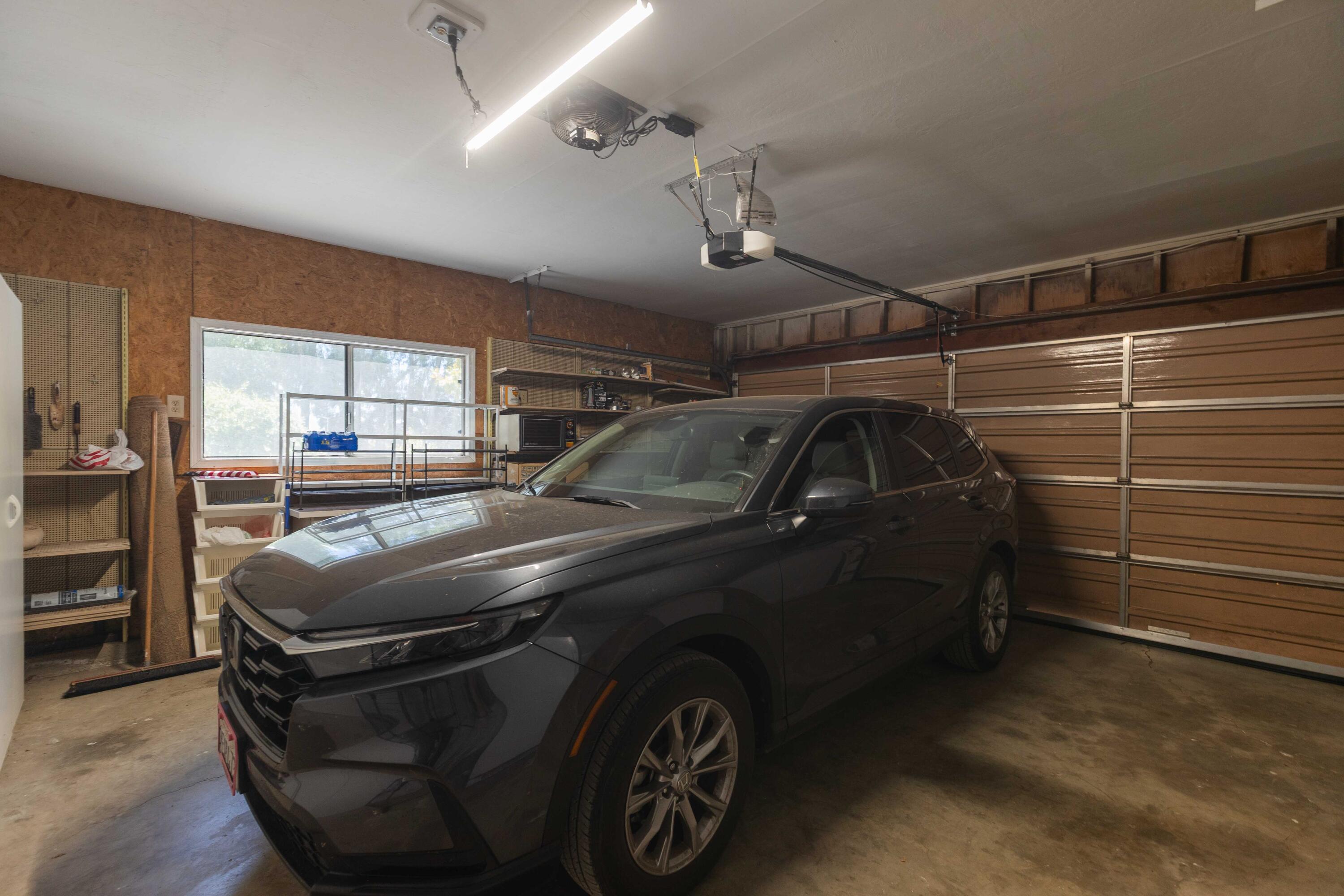 7075 Deschutes Road Anderson, CA 96007 - Photo 74 of 78 GARAGE