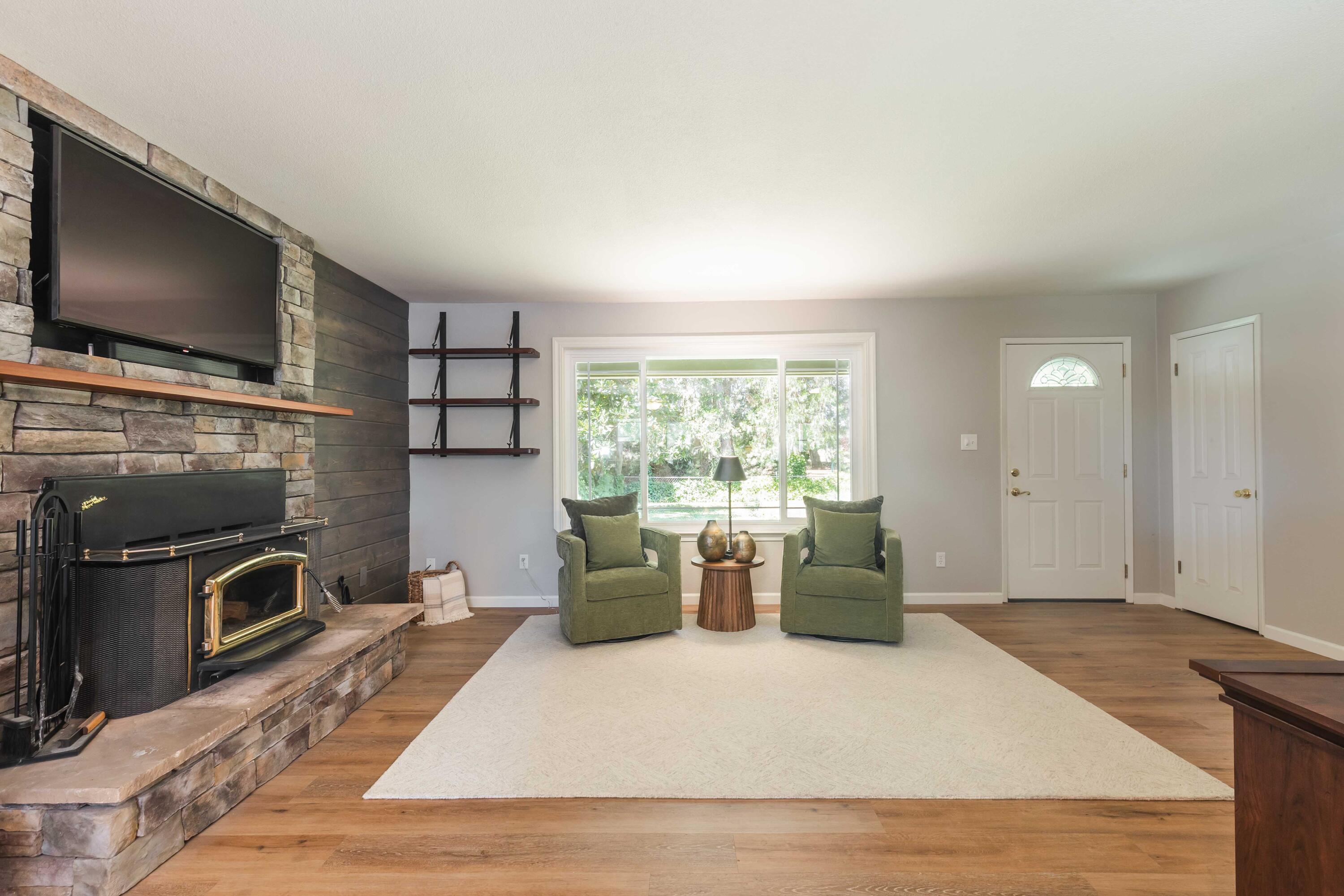 7075 Deschutes Road Anderson, CA 96007 - Photo 10 of 78 A45I5438-Edit-Edit