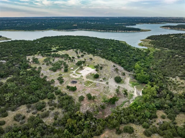 $599,999 | 20105 West Lake Parkway, Georgetown, TX 78628