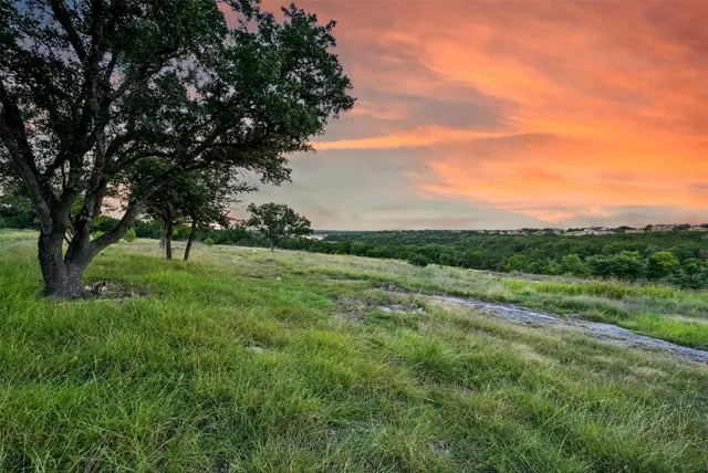 $599,999 | 20105 West Lake Parkway, Georgetown, TX 78628