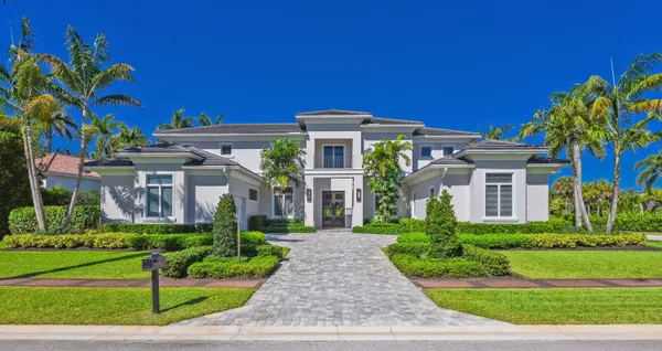 $8,400,000 | 17661 Scarsdale Way, Boca Raton, FL 33496