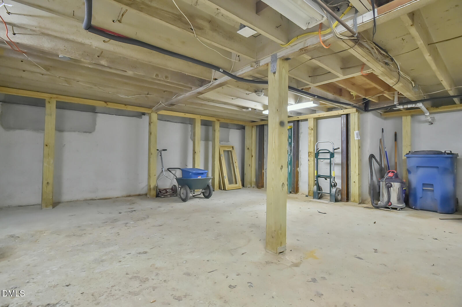 3811 Pickett Road Durham, NC 27705 - Photo 36 of 39