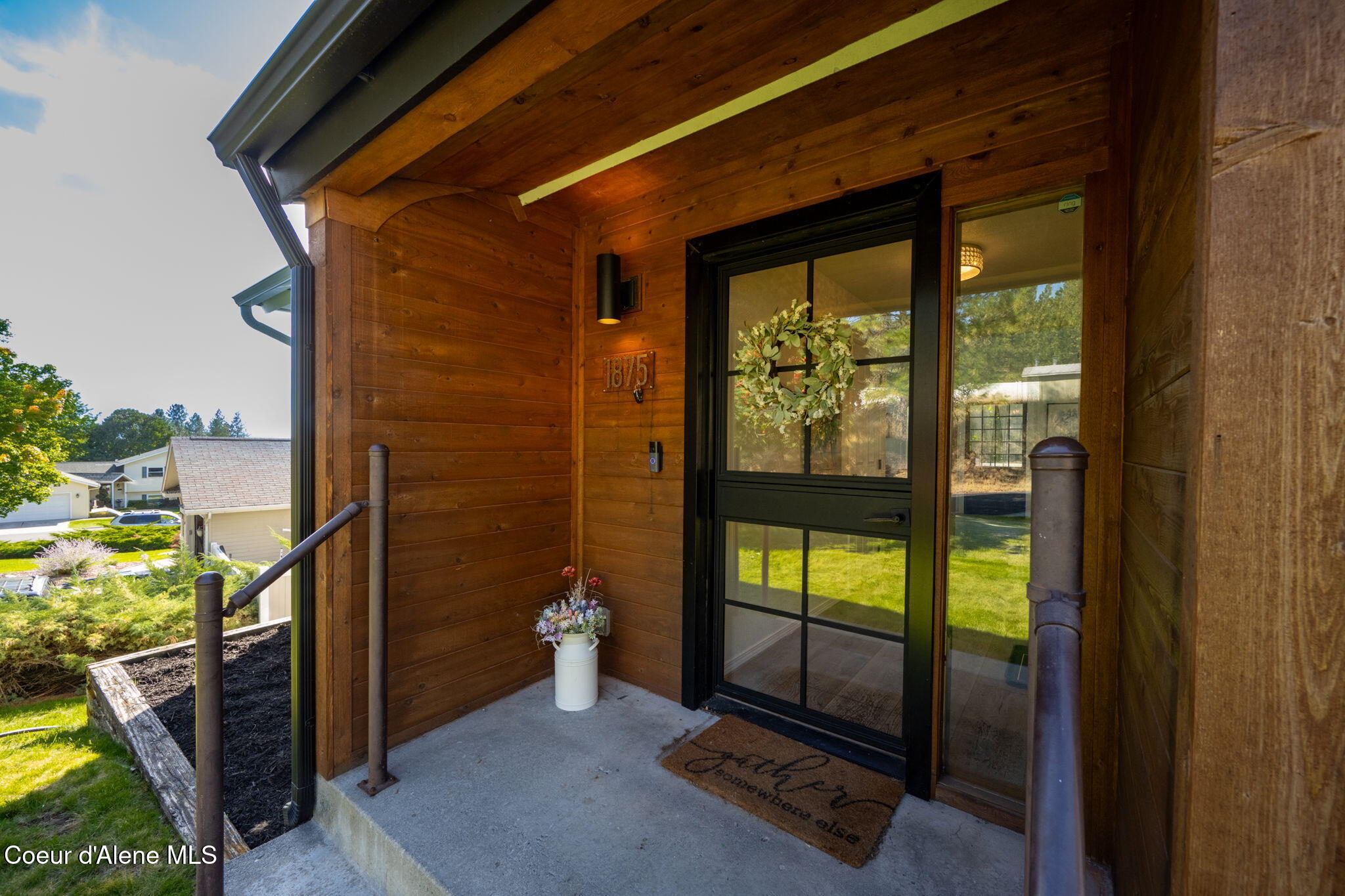 1875 North Johnson Road Coeur D'Alene, ID 83814 - Photo 6 of 58 28-web-or-mls-DSC_4472