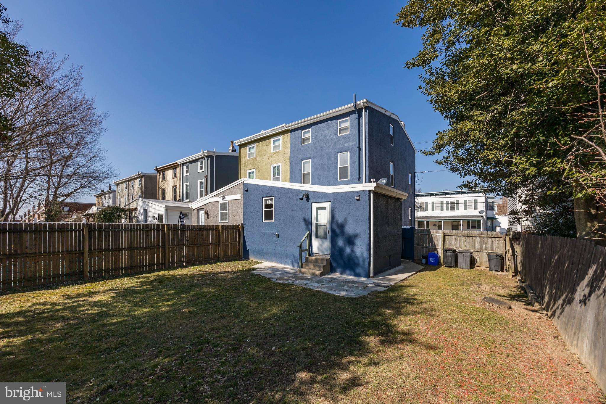 463 Delmar Street Philadelphia, PA 19128 - Photo 43 of 46 Large backyard