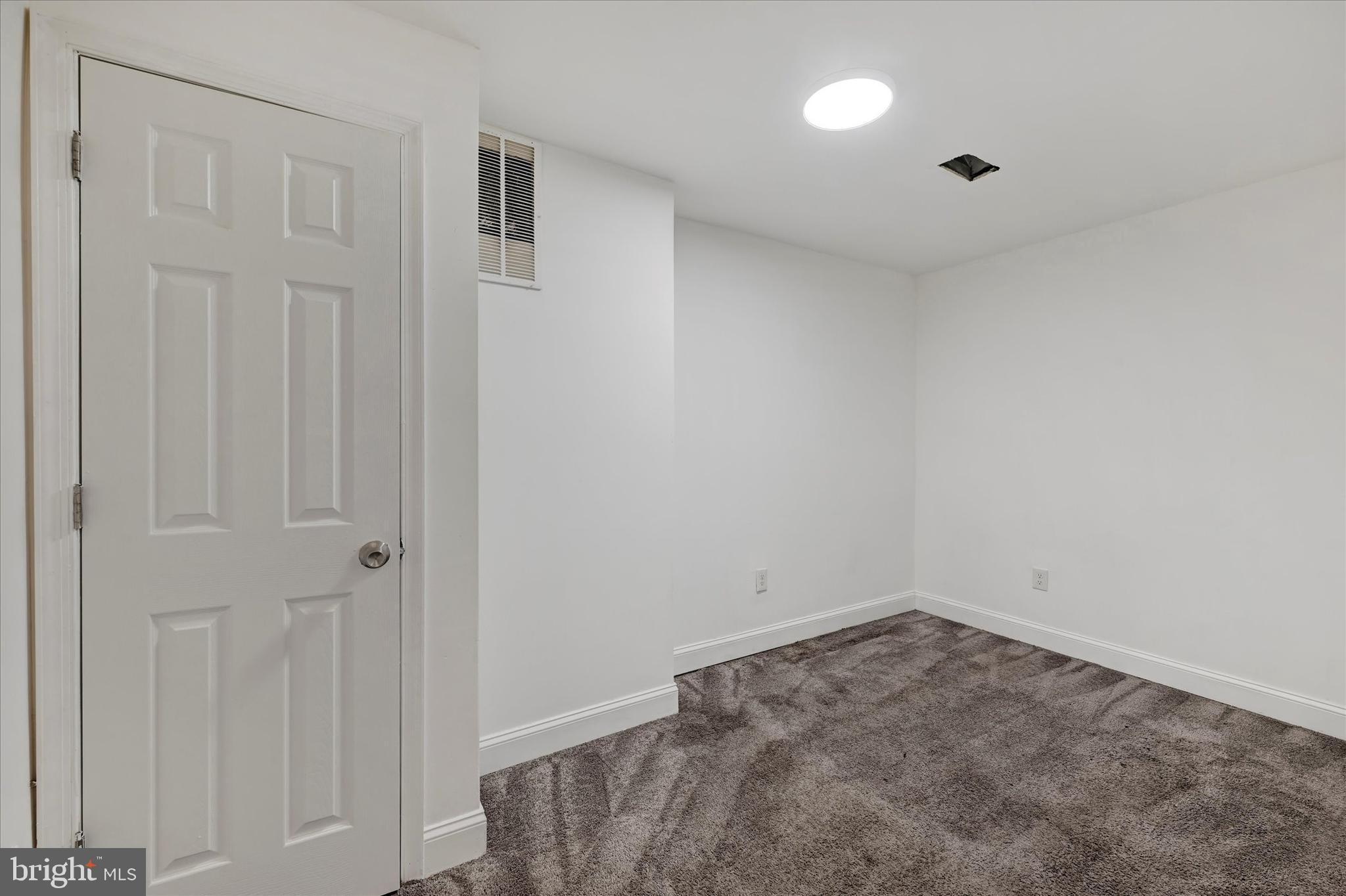 346 East 25th Street Baltimore, MD 21218 - Photo 22 of 31