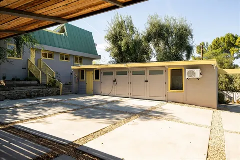 $4,500,000 | 19950 Collier Street, Woodland Hills, CA 91364