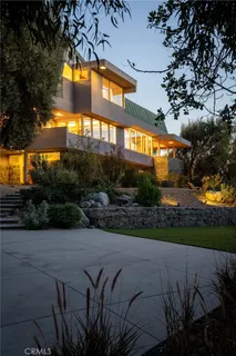 $4,500,000 | 19950 Collier Street, Woodland Hills, CA 91364