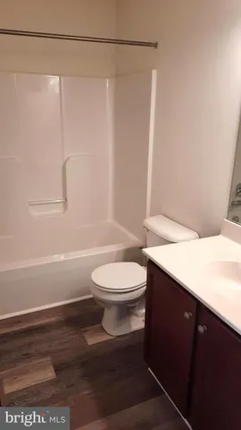 $1,995 | 815 Schooner Lane, Mechanicsburg, PA 17050