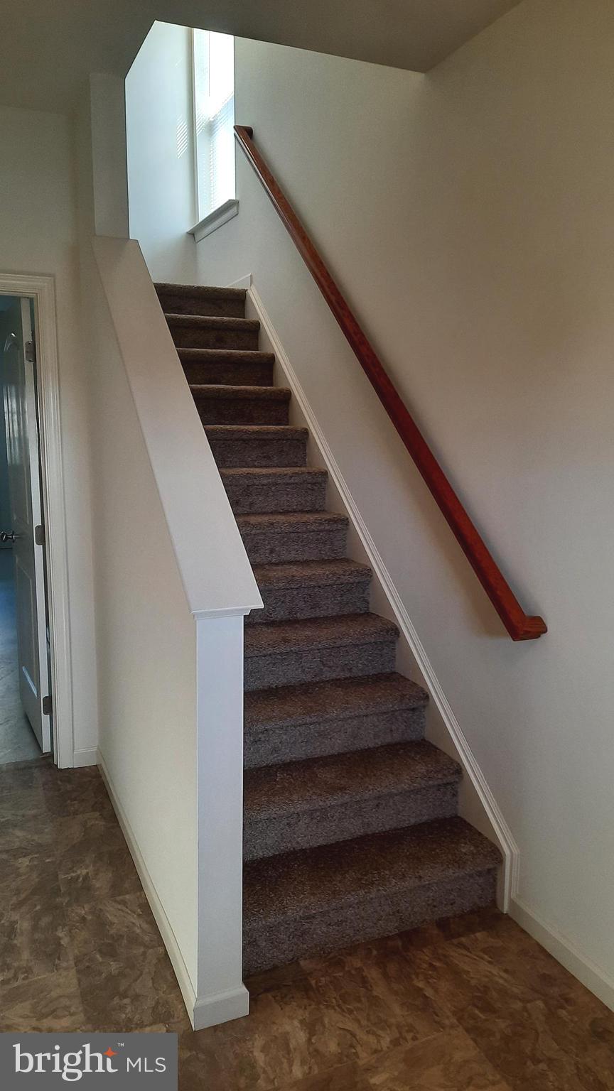 815 Schooner Lane Mechanicsburg, PA 17050 - Photo 14 of 15 a view of entryway