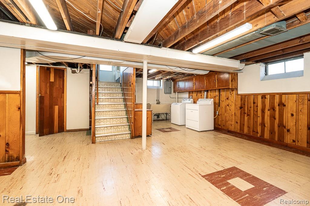 8272 Racine Road Warren, MI 48093 - Photo 34 of 46