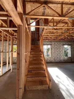 a view of entryway with a front door