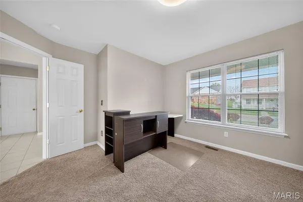 $450,000 | 1421 Schoal Creek Drive, St. Peters, MO 63376