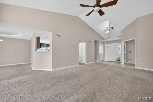 $450,000 | 1421 Schoal Creek Drive, St. Peters, MO 63376