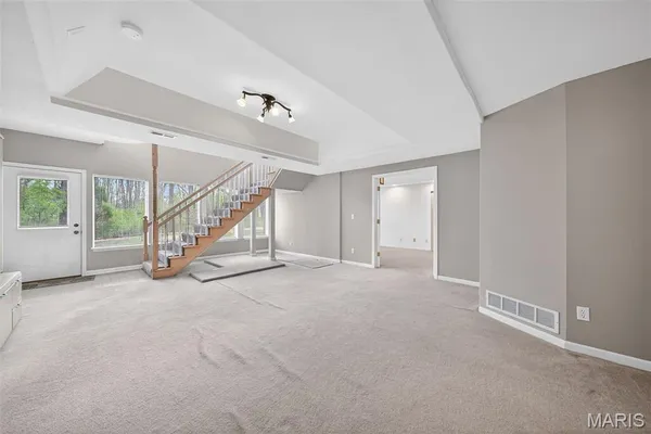 $450,000 | 1421 Schoal Creek Drive, St. Peters, MO 63376