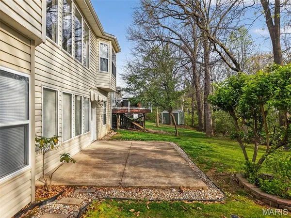 $450,000 | 1421 Schoal Creek Drive, St. Peters, MO 63376