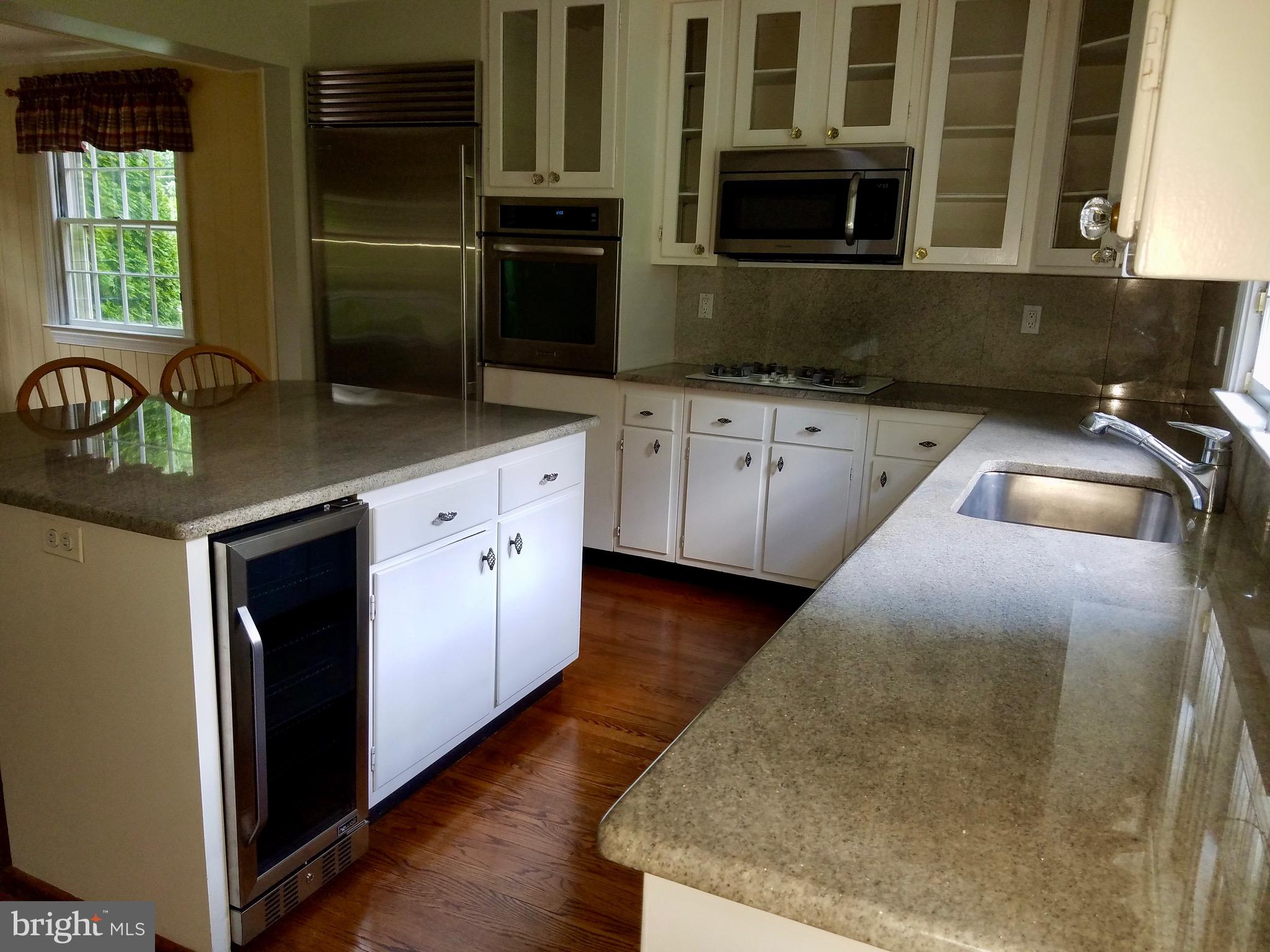 128 Avon Road Haverford, PA 19041 - Photo 6 of 23