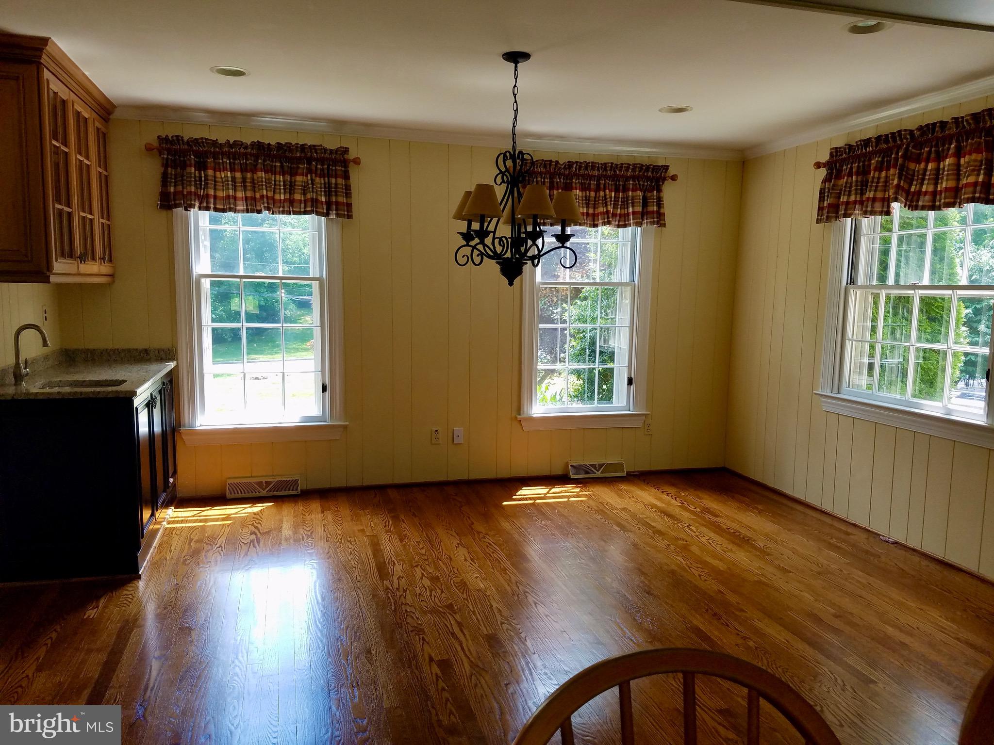 128 Avon Road Haverford, PA 19041 - Photo 8 of 23