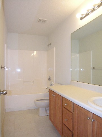 125 Baltic Avenue Anderson, SC 29621 - Photo 12 of 14 Gallery Image 12