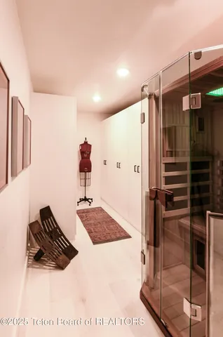 $4,995,000 | 680 East Hansen Avenue, Jackson, WY 83001