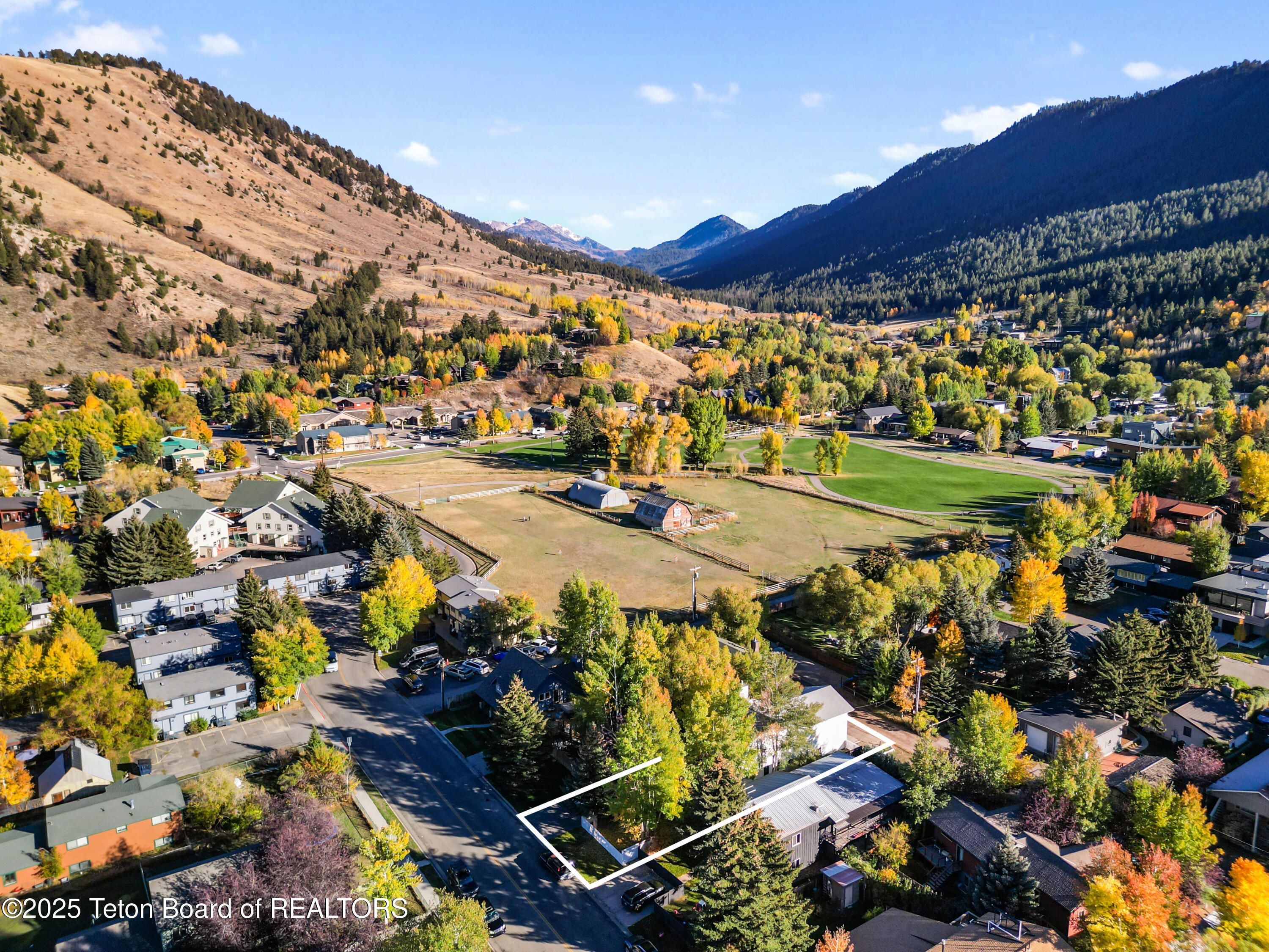 680 East Hansen Avenue Jackson, WY 83001 - Photo 31 of 32 4-04 - 680 E Hansen Ave (Aerials)