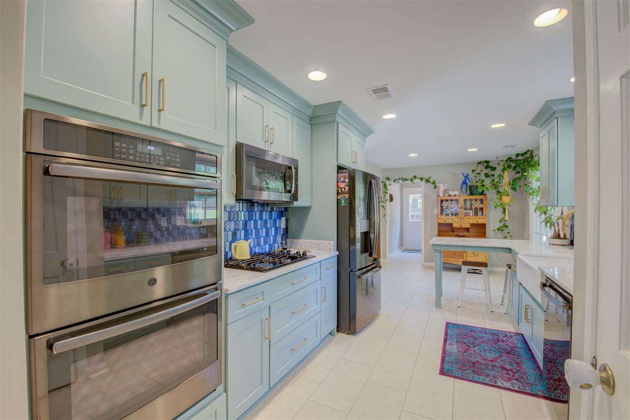 159 East Powell Road Collierville, TN 38017 - Photo 6 of 25 Gallery Image 6
