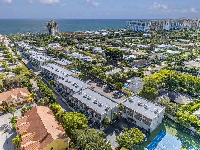 $569,000 | 5555 North Ocean Boulevard, Unit 62, Lauderdale-by-the-Sea, FL 33308