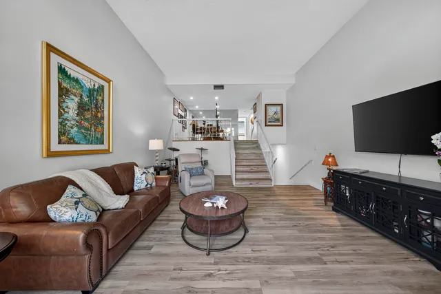 $569,000 | 5555 North Ocean Boulevard, Unit 62, Lauderdale-by-the-Sea, FL 33308