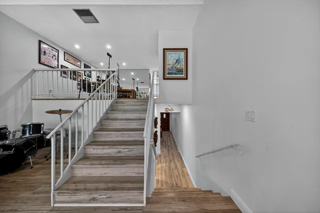 $569,000 | 5555 North Ocean Boulevard, Unit 62, Lauderdale-by-the-Sea, FL 33308