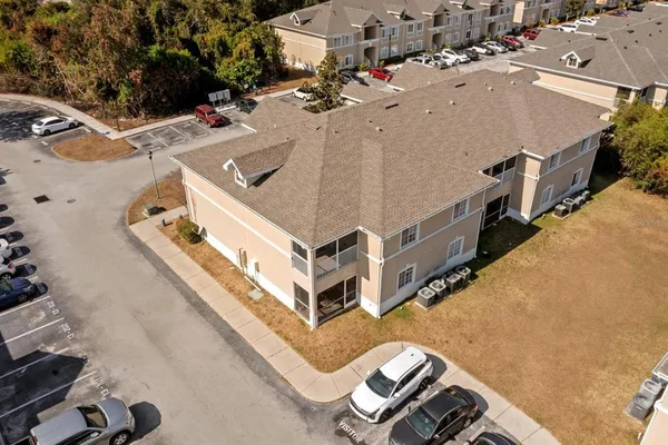 $174,900 | 6456 Cypressdale Drive, Unit 202, Riverview, FL 33578
