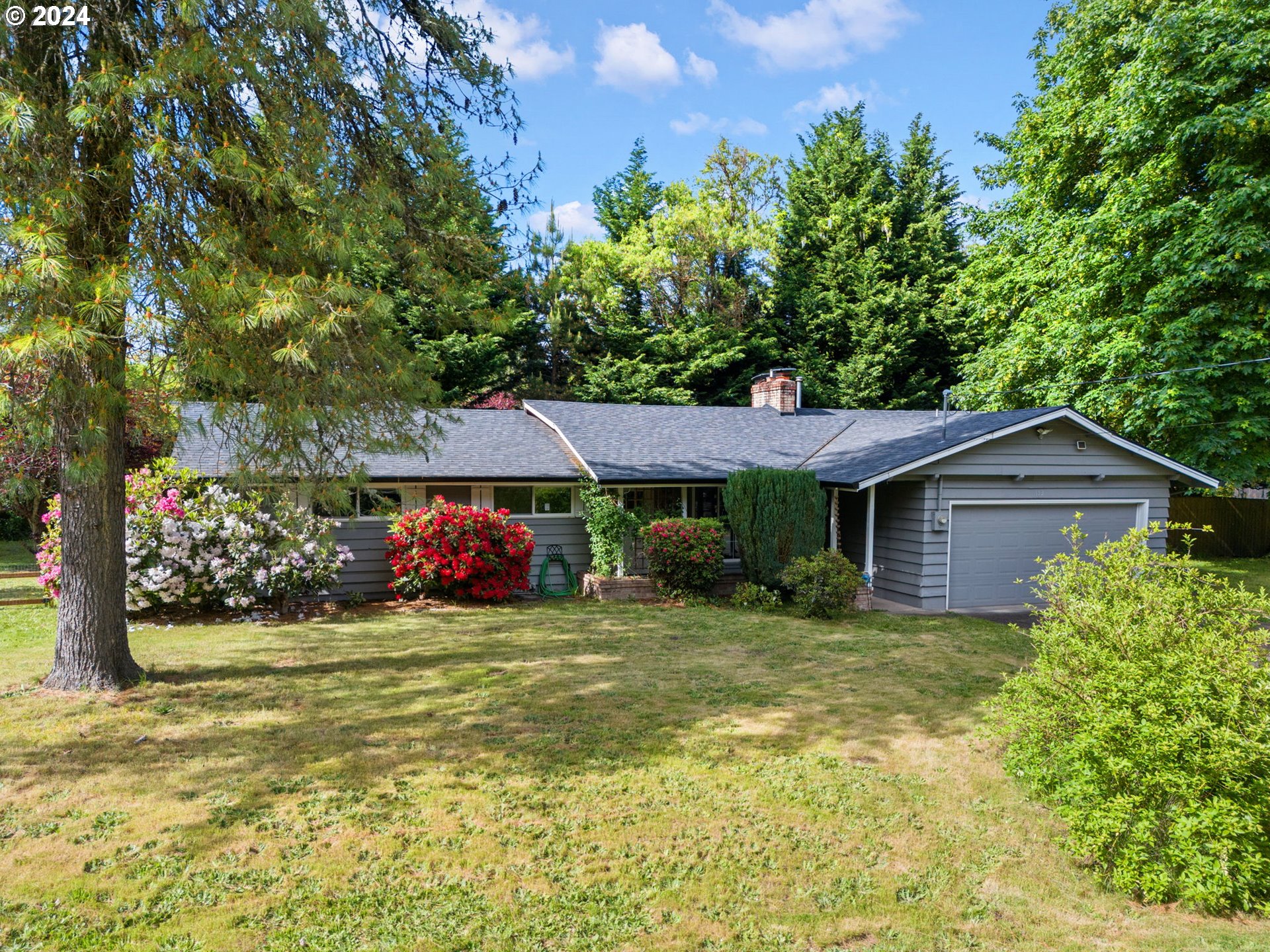 192 Southeast Crestview Dr  