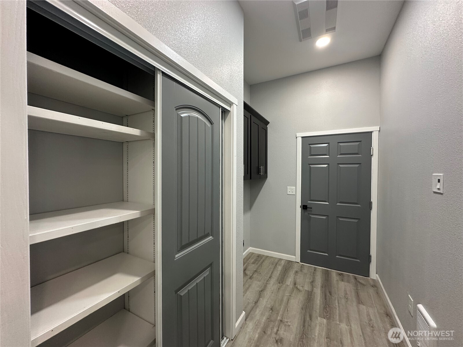 2015 Harding Road Aberdeen, WA 98520 - Photo 17 of 29 Gallery Image 17