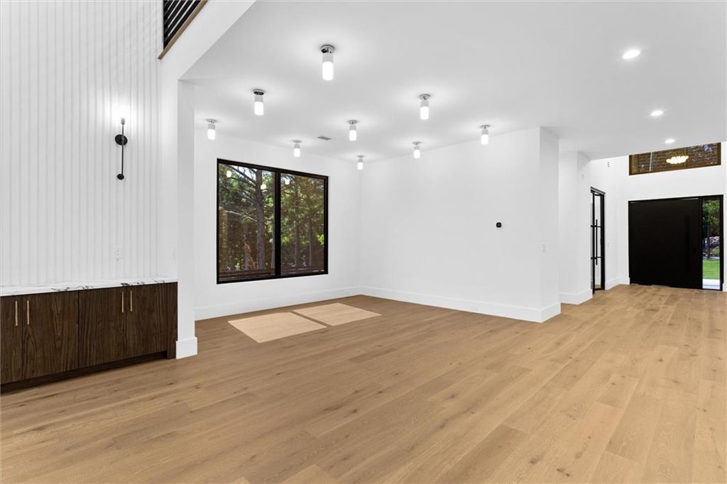 5 Whitehead Road Suwanee, GA 30024 - Photo 17 of 116 Gallery Image 17