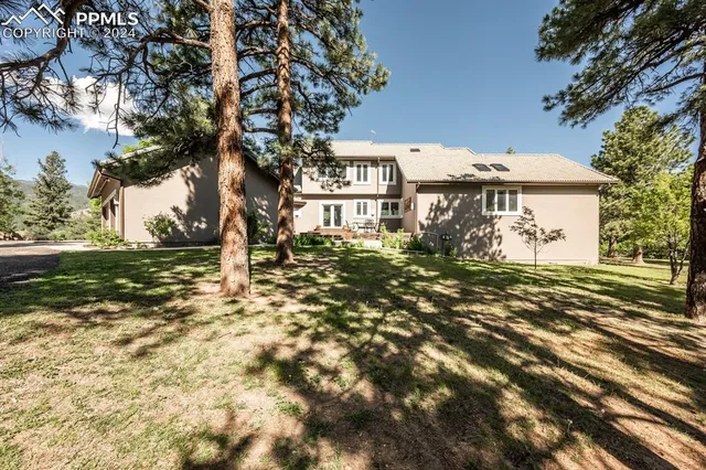 $1,450,000 | 8912 South Pine Drive, Beulah, CO 81023