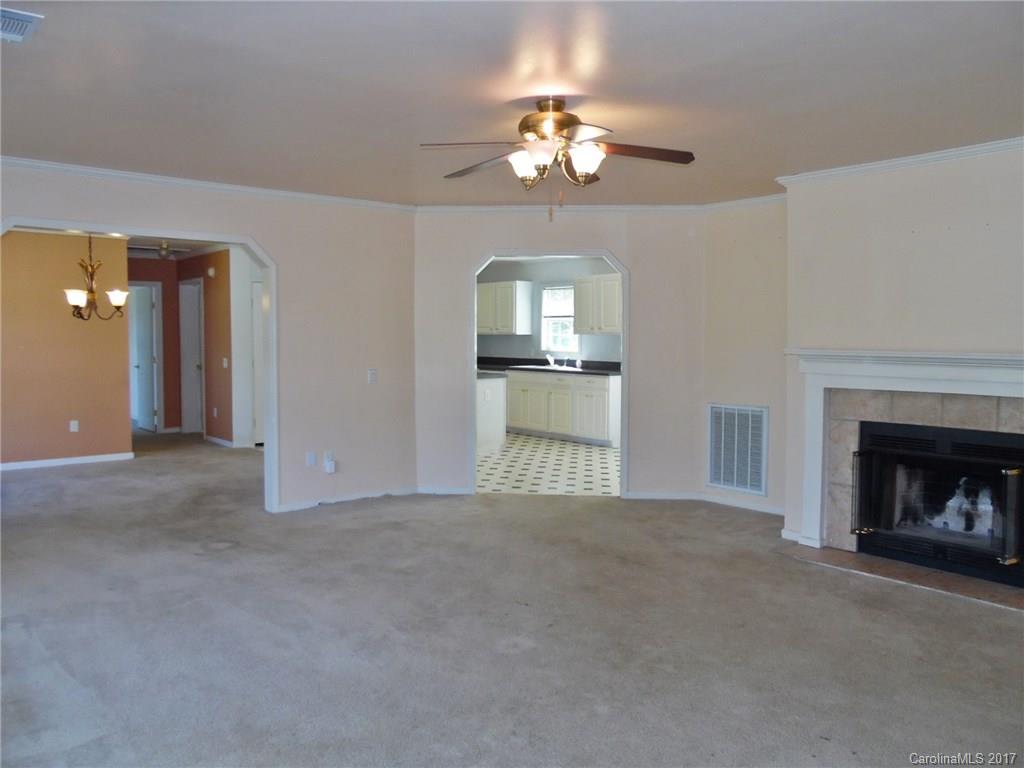 5649 Liberty Hill Road Catawba, SC 29704 - Photo 5 of 20 Gallery Image 5