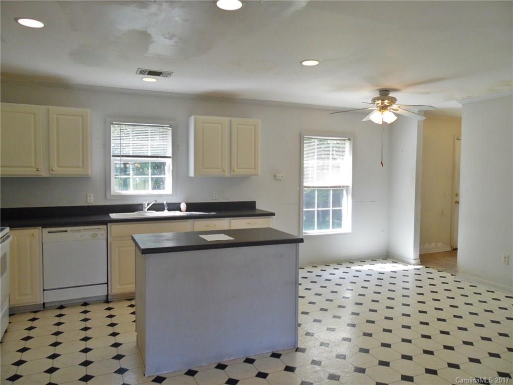 5649 Liberty Hill Road Catawba, SC 29704 - Photo 8 of 20 Gallery Image 8