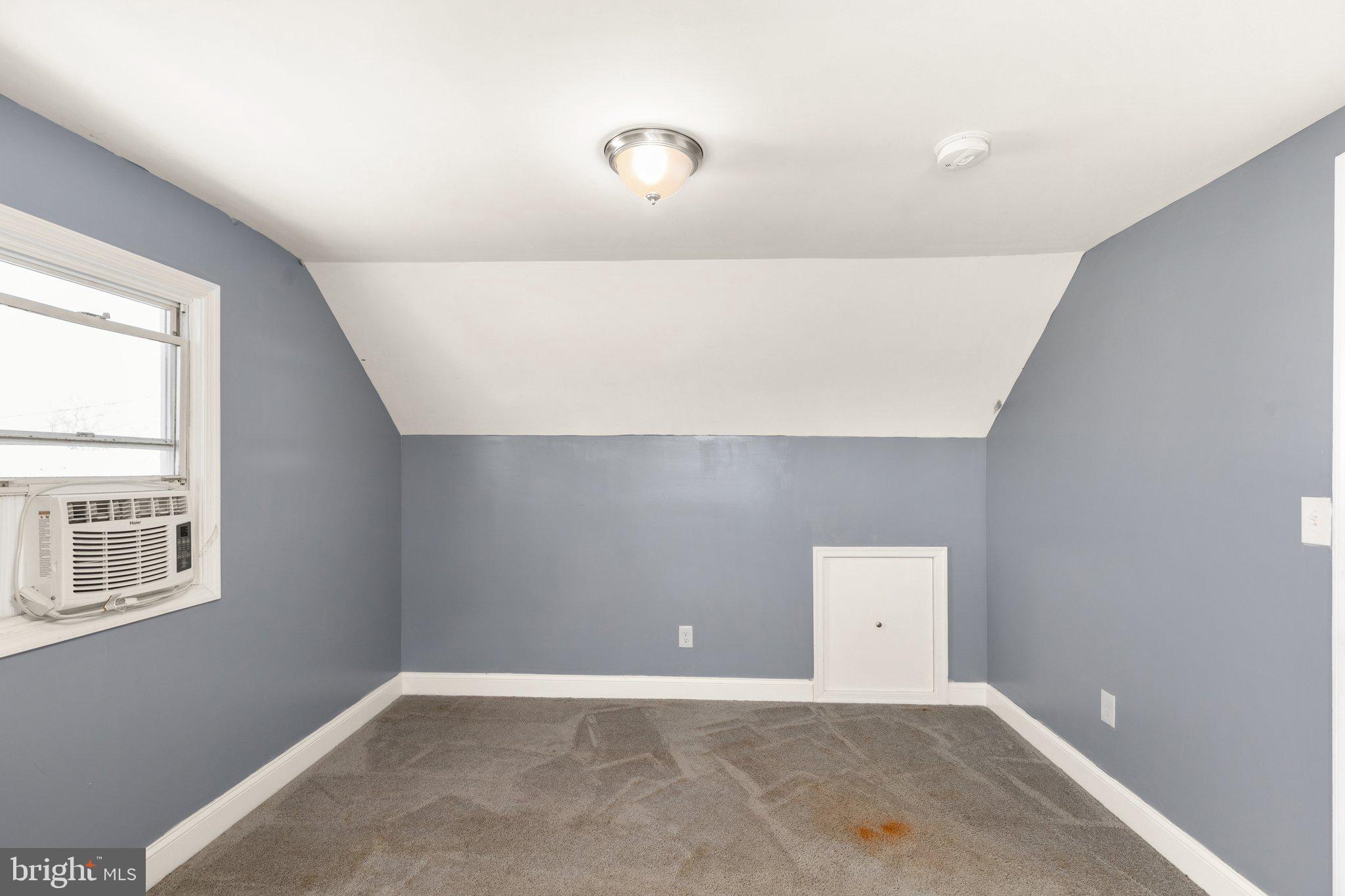 7400 Waymouth Way Baltimore, MD 21222 - Photo 17 of 27 Upstairs Bedroom