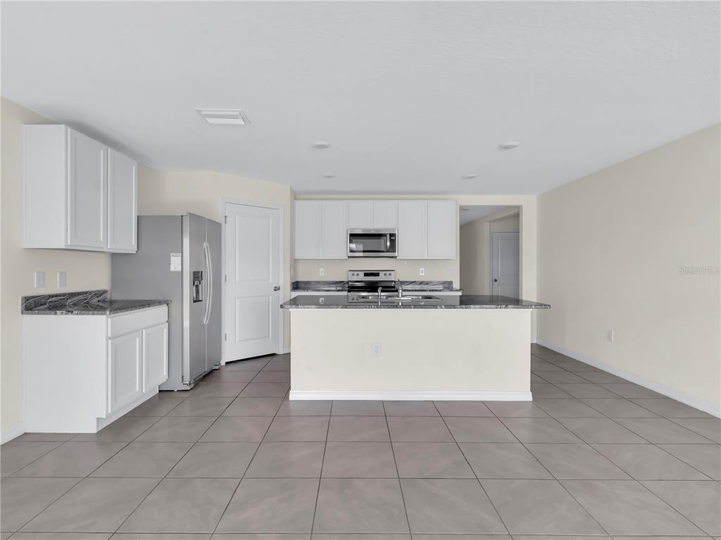 16616 Windmill Forge Pass Wimauma, FL 33598 - Photo 19 of 42