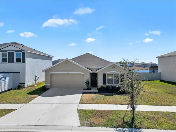$2,400 | 16616 Windmill Forge Pass, Wimauma, FL 33598