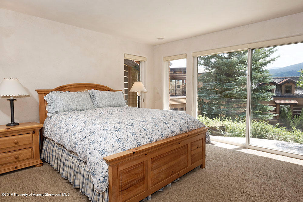 446 Oak Ridge Road Snowmass Village, CO 81615 - Photo 19 of 40 446OakRidge_WEB026