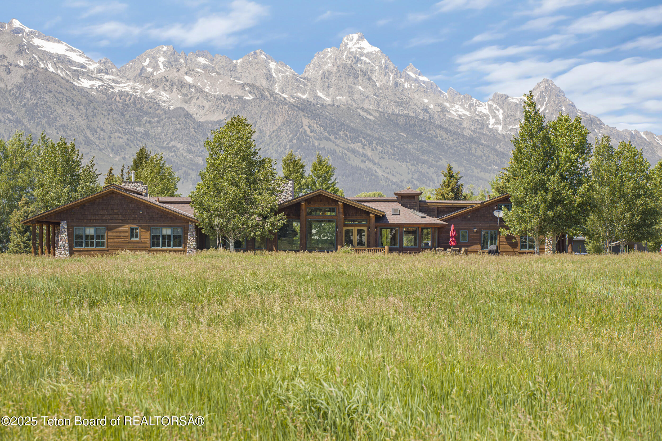 450 East Oatgrass Road Jackson, WY 83001 - Photo 34 of 52 Exterior