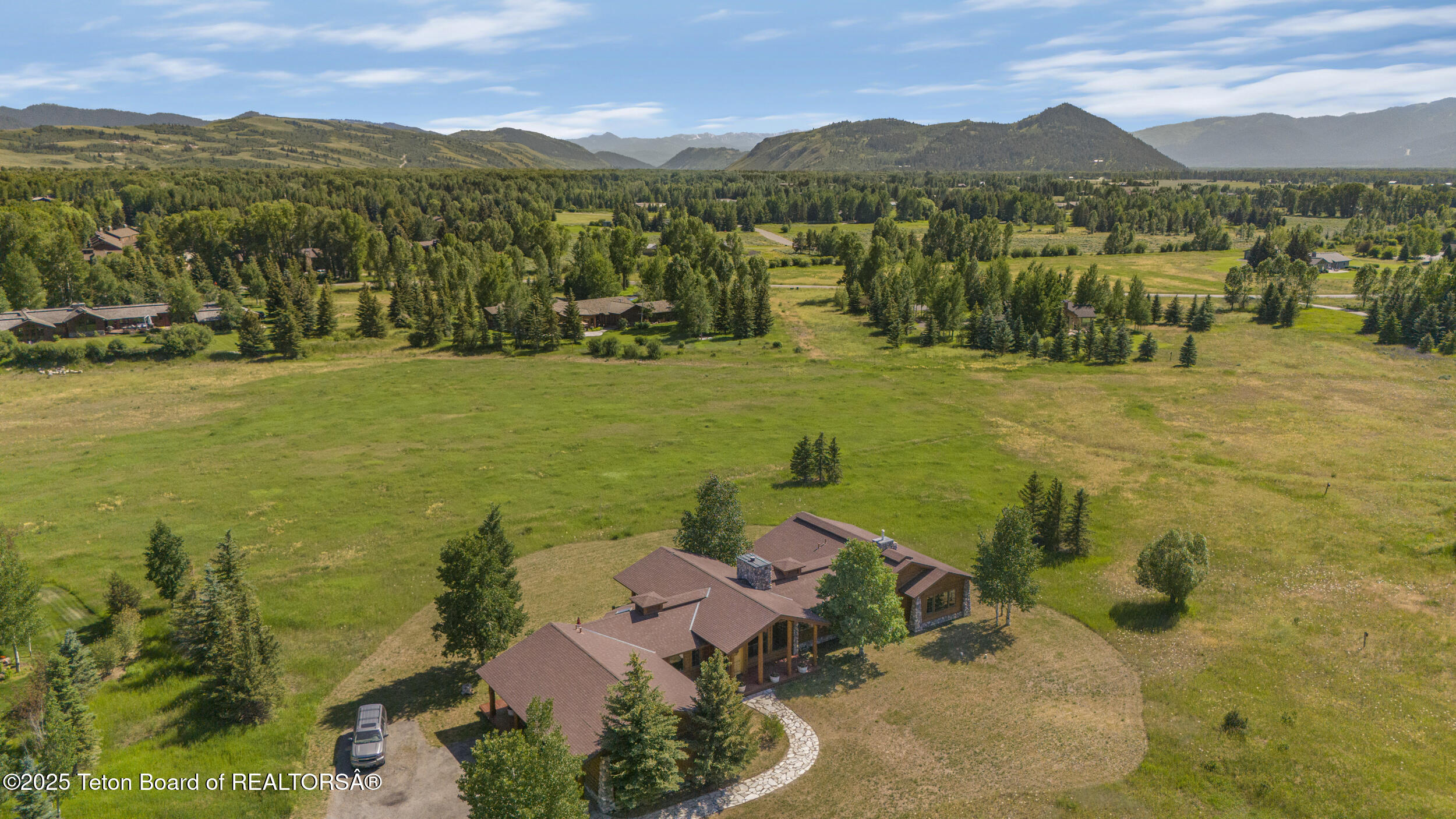 450 East Oatgrass Road Jackson, WY 83001 - Photo 48 of 52 Exterior