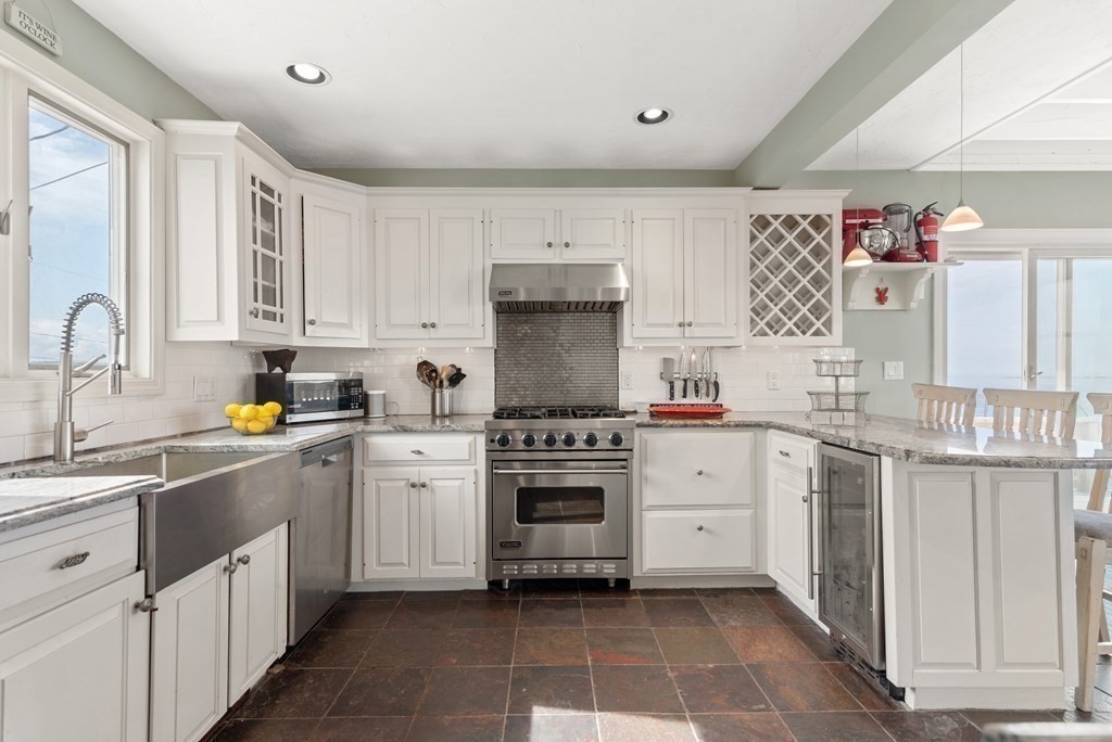 85 Surfside Road Scituate, MA 02066 - Photo 11 of 42