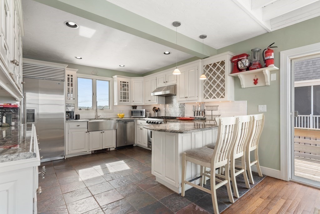 85 Surfside Road Scituate, MA 02066 - Photo 4 of 42