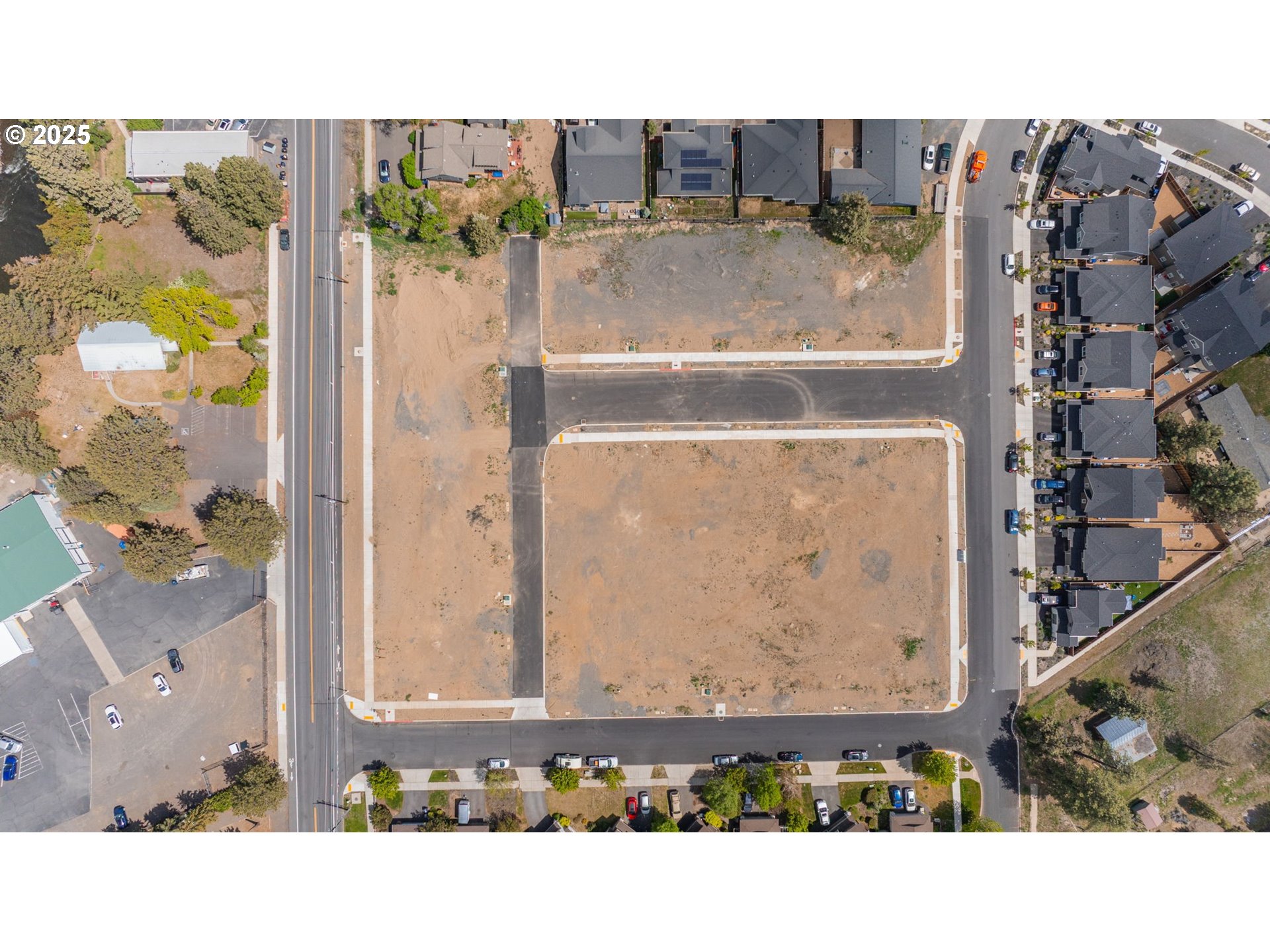 61528 Parrell Road Bend, OR 97702 - Photo 11 of 26