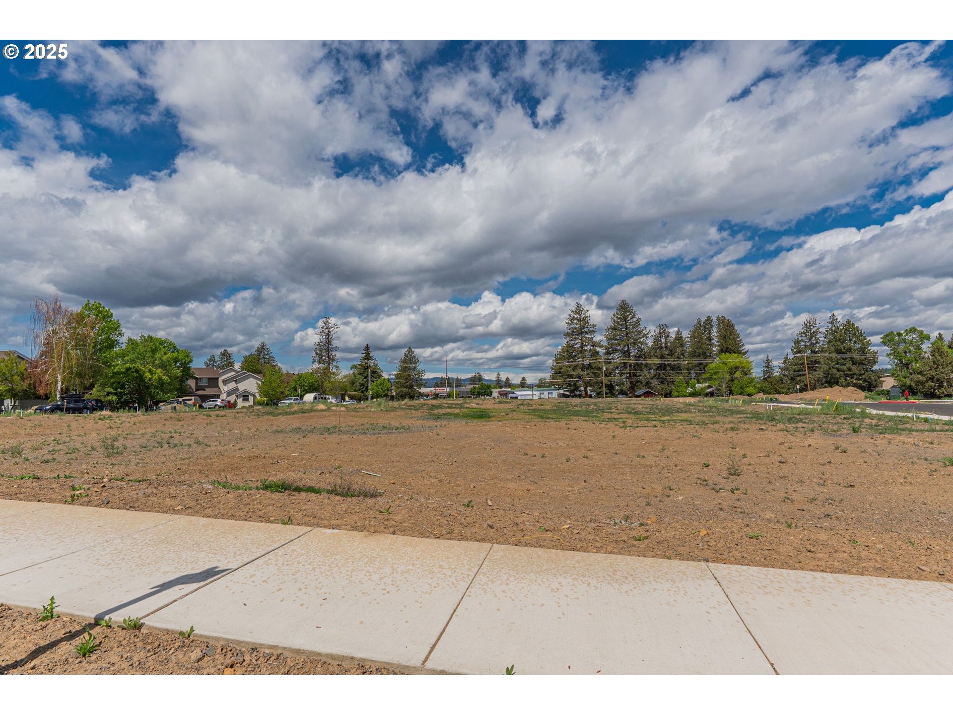 61528 Parrell Road Bend, OR 97702 - Photo 22 of 26