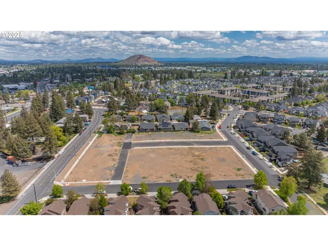 a picture of city view