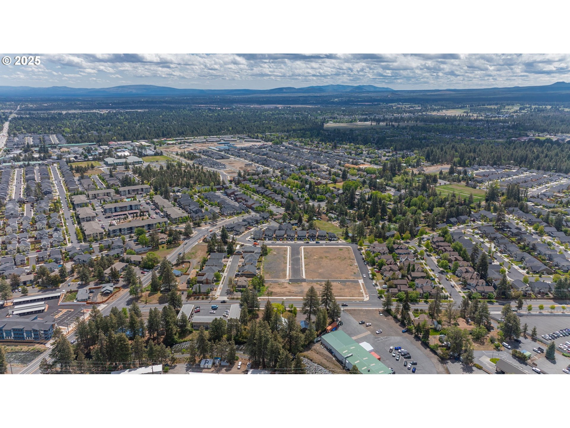 61528 Parrell Road Bend, OR 97702 - Photo 9 of 26